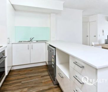“Level 4 Modern Unit with Plunge Pool, BBQ & Table Tennis in the Co... - Photo 1