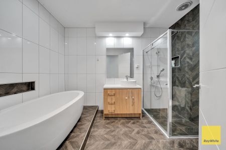 A Luxurious Family Haven You'll Love Coming Home To! - Photo 2