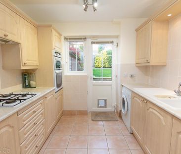 3 bedroom semi-detached house to rent - Photo 6