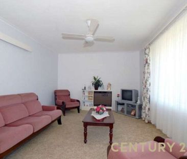 A Cozy Spot in Noble Park - Photo 2