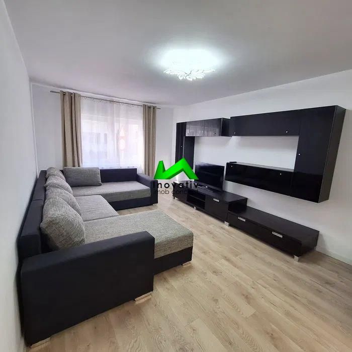 Apartament de inchiriat 3 camere Sibiu Strand - Fotografie 1