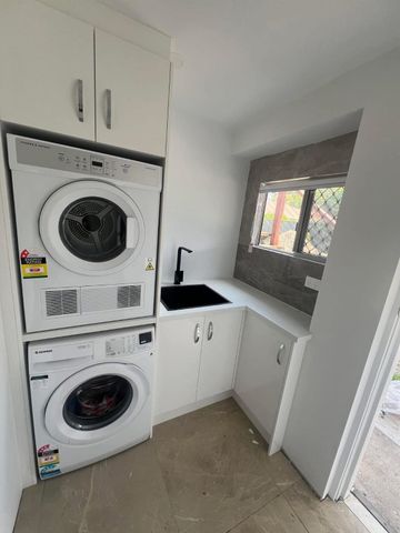 Deception Bay - Photo 5