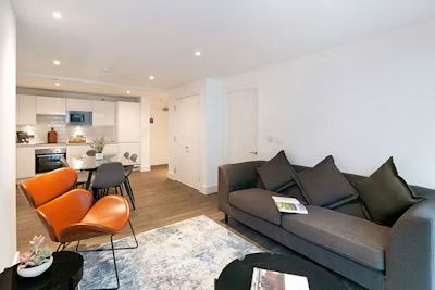 2 bedroom apartment - Photo 5
