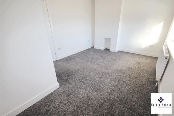 2 Bedroom House - Semi-Detached To Let - Photo 1