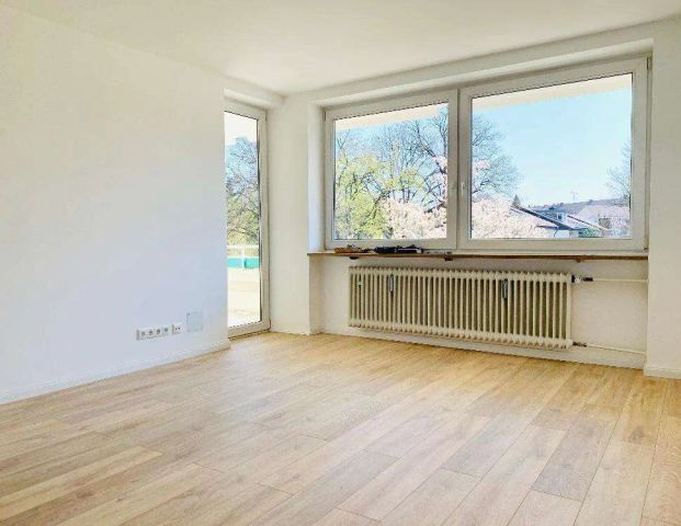 Ruhige 2-Zimmer Wohnung mit großer Loggia München-Laim - Foto 1