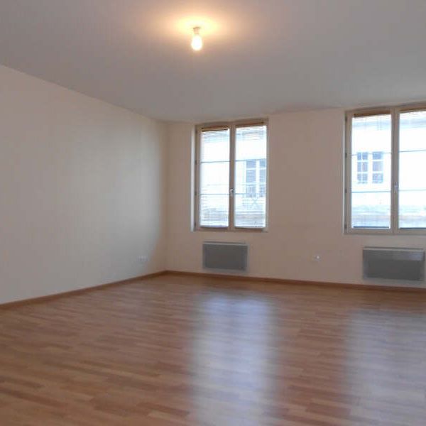 Location Appartement 1 pièce 41m² BESANCON 25000 - Photo 1