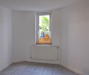 Location Appartement 2 pièces 40m² - Photo 4