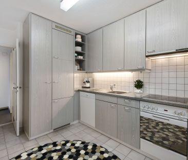 Charming – centrally located – your new home! - Photo 3