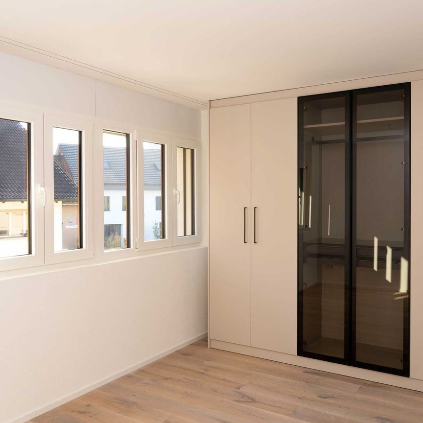 2.5-room duplex with mountain view in Obermumpf - Foto 1