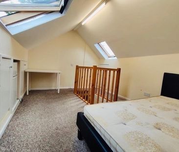 Room in a Shared House, Chalgrove Road, N17 - Photo 1