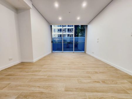 2 bed 1 bath-110 - Photo 2