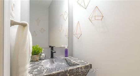 For Lease - 320 Autumnfield Street, Kanata, Ontario - Photo 2