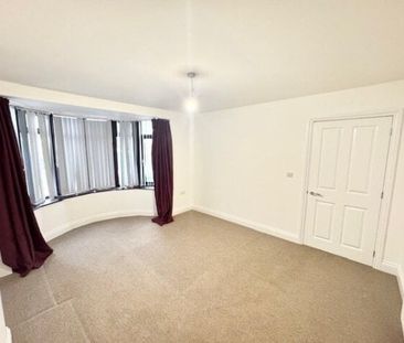 Vicarage Road, Hornchurch, RM12 4AT, Property for rent - Photo 3