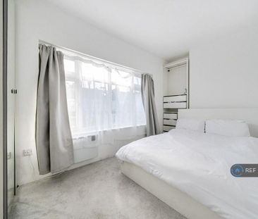 2 bedroom maisonette to rent - Photo 6