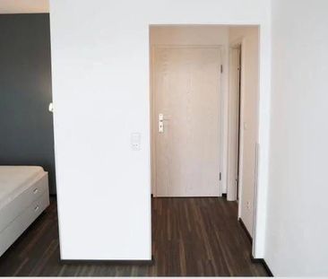 Moderne 1-Zimmer-Wohnung mit Wintergarten - Photo 2