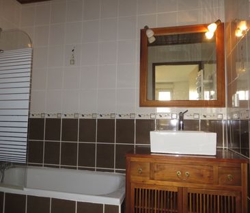 Location Appartement 1 pièce 35m² - Photo 3