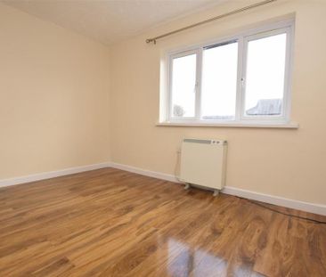 1 bedroom semi-detached house to rent - Photo 4