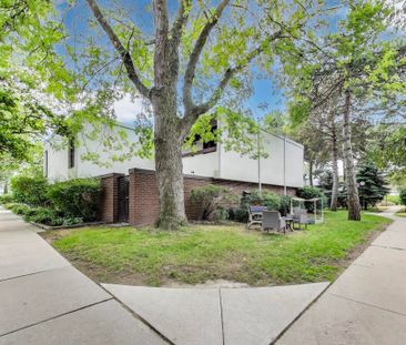 For Lease - 396 Woodsworth Road Unit# 53, Toronto, Ontario - Photo 5