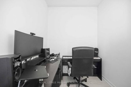 For Lease - 5 Buttermill Avenue Unit# 5512, Vaughan, Ontario - Photo 2