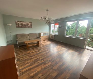 Mieszkanie o pow. 57.83m2, balkon, III piętro, umeblowane, ul. Zgodna - Zdjęcie 1