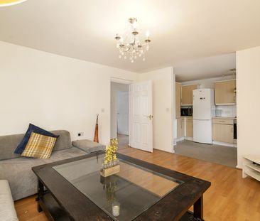 2 Bed Flat, Ronnie Lane, E12 - Photo 4