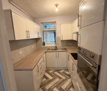 2 Bed Terraced House, Briardale Road, CH42 - Photo 6