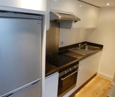 Studio to rent - Photo 4