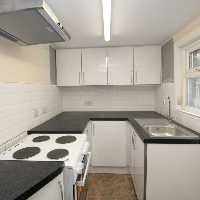 2 bed Terraced House for rent - Photo 1