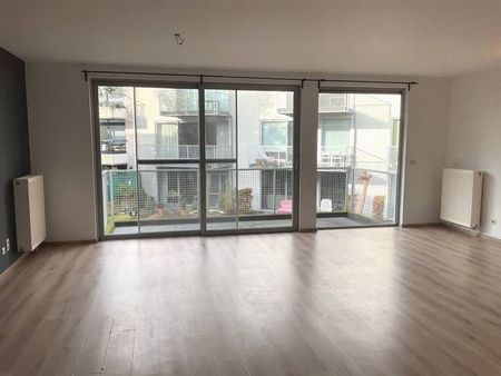 Appartement te huur - Foto 2