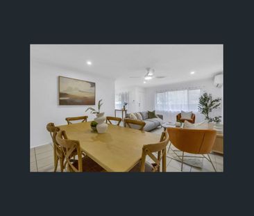 Renovated Low-Set Home in a Leafy Nathan Location - Photo 4
