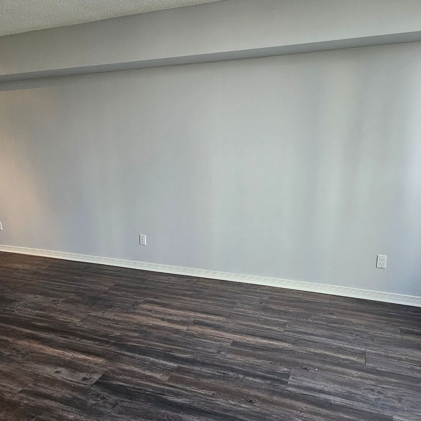 For Lease - 4460 Tucana Court Unit# 411, Mississauga, Ontario - Photo 1