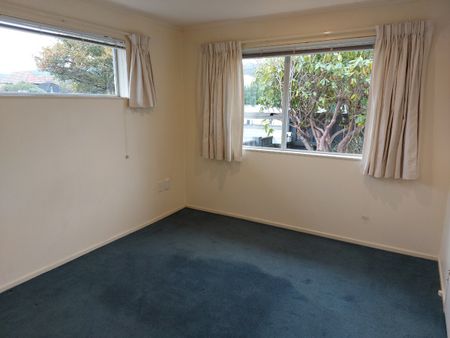 392a Fergusson Drive, Heretaunga - Photo 2