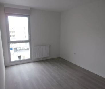 Location appartement T5 89.70m² à Reims (51100) - Photo 2