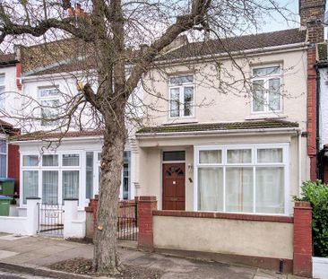 3 bedroom terraced house to rent - Photo 6