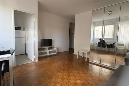 Location appartement Marseille 8ème - rue François Rocca - 31m² - Photo 2