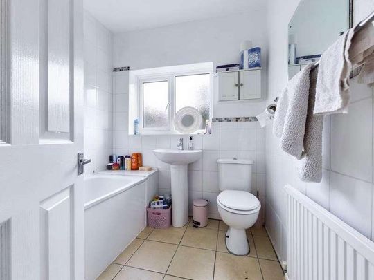 Lower Bevendean Avenue, Brighton, BN2 - Photo 1