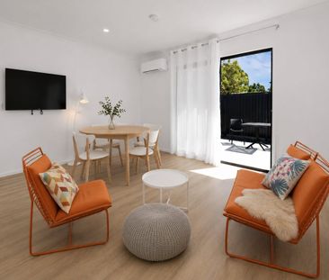 PRIVATE ENTRY RESIDENCE WITH COURTYARD & PARKING AVAILABLE – FULLY ... - Photo 1