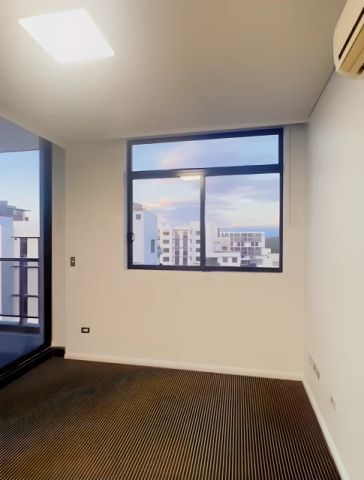 22 Danks St, Sydney - Photo 2