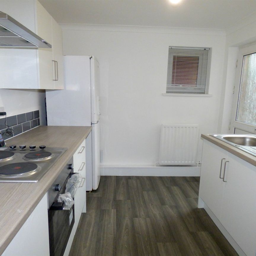 2 bed flat to rent in Devon Road, Hebburn, NE31 - Photo 1