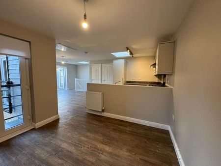 Holbrook Way, Oakham, LE15 - Photo 2