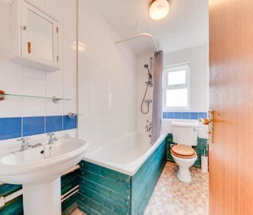 3 bedroom house to rent - Photo 3