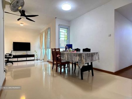 Savannah Condopark (D18), Condominium - For Rent - Photo 2