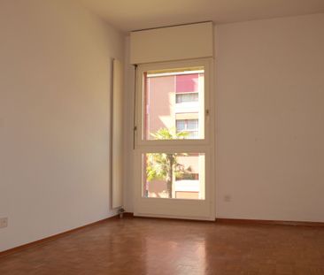 Luminoso appartamento di 2.5 locali immerso nel verde! - Foto 1