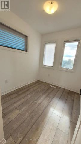 31 FAIRLANE AVENUE - Photo 4