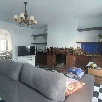 Alquiler de casa o chalet independiente en Centro - Photo 1