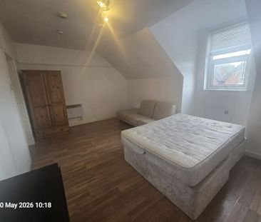 1 bedroom flat to rent - Photo 6