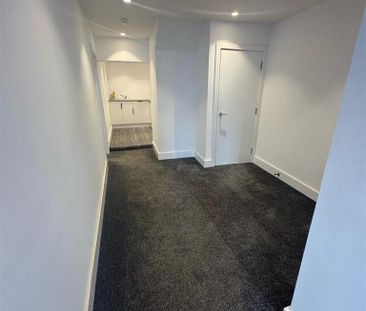 Residential development to rent - Photo 6