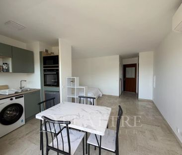 Location Appartement 1 pièce 27m² MANDELIEU LA NAPOULE 06210 - Photo 1