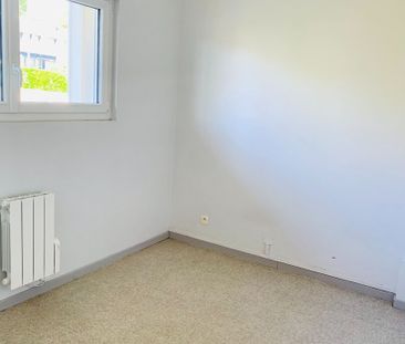 A LOUER Appartement type F2 50000 Saint-Lô 1 chambre 36.30 m2 - Photo 1