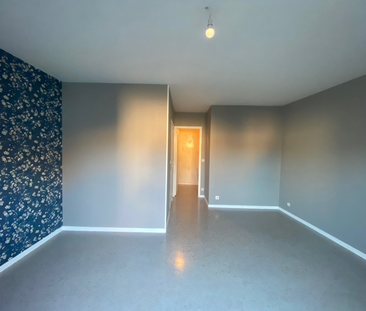 Location Appartement 1 pièce 27m² - Photo 3